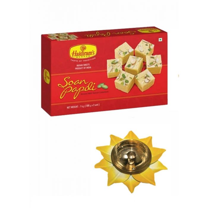 Soan Papdi (1 kg) with Small Diya main product photo