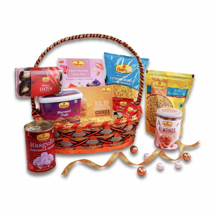 Happiness Gift Hamper main product photo