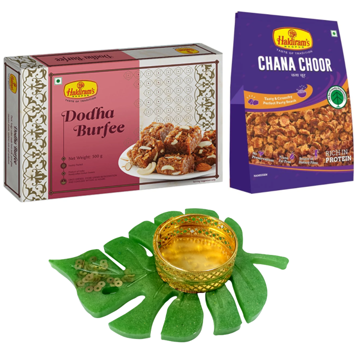 Dodha Burfee 500 g and Chana Choor 200 g with Medium Diya main product photo