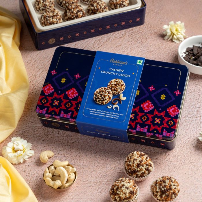 Cashew Crunchy Chocolate Ladoo (250 g) main product photo
