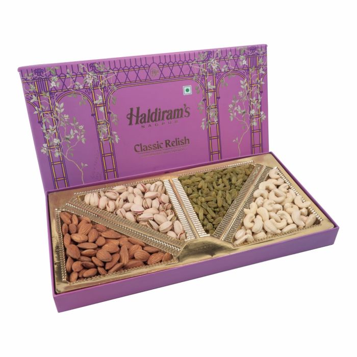 Classic Relish- Dry Fruit Box (500 g) main product photo