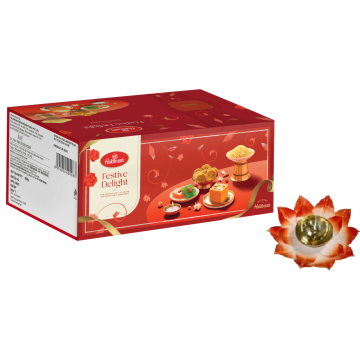 Festive Delight Diwali Gift Box with Large Diya 