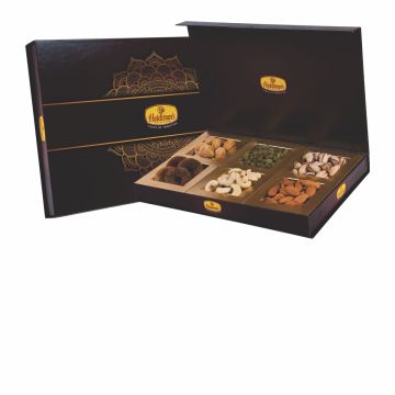 Fancy Dry Fruit Gift Box (RR)