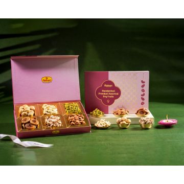 Fancy Dry Fruit Gift Box (RR)