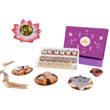 UTHSAV With Medium Diya-Metal