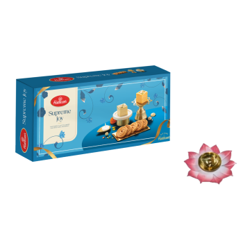 Supreme Joy Diwali Gift Box with Medium Diya 