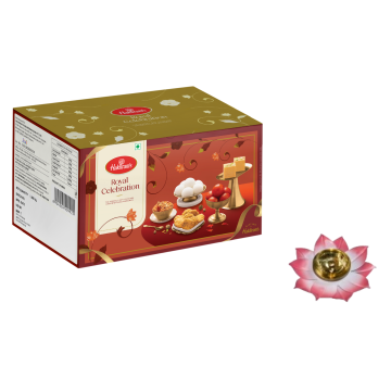 Royal Celebrations Diwali Gift Box with Medium Diya