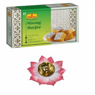 Moong Burfee 500 g with Medium Diya 