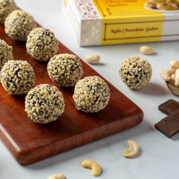Kaju Chocolate Ladoo (250 gms) - Hover Image