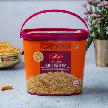 Bhujia Sev Jar (700 gms)