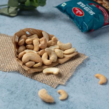 Salted Kaju (35 gms) - Hover Image