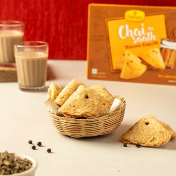 Trikoni Khasta (200 g) - Hover Image