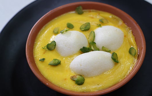 Baked Rasgulla Custard